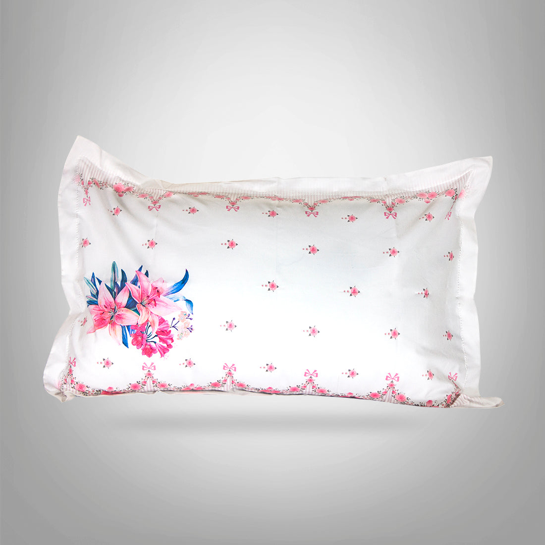 V2G Printed Pillow Covers- Scallop Flower Border- Pair
