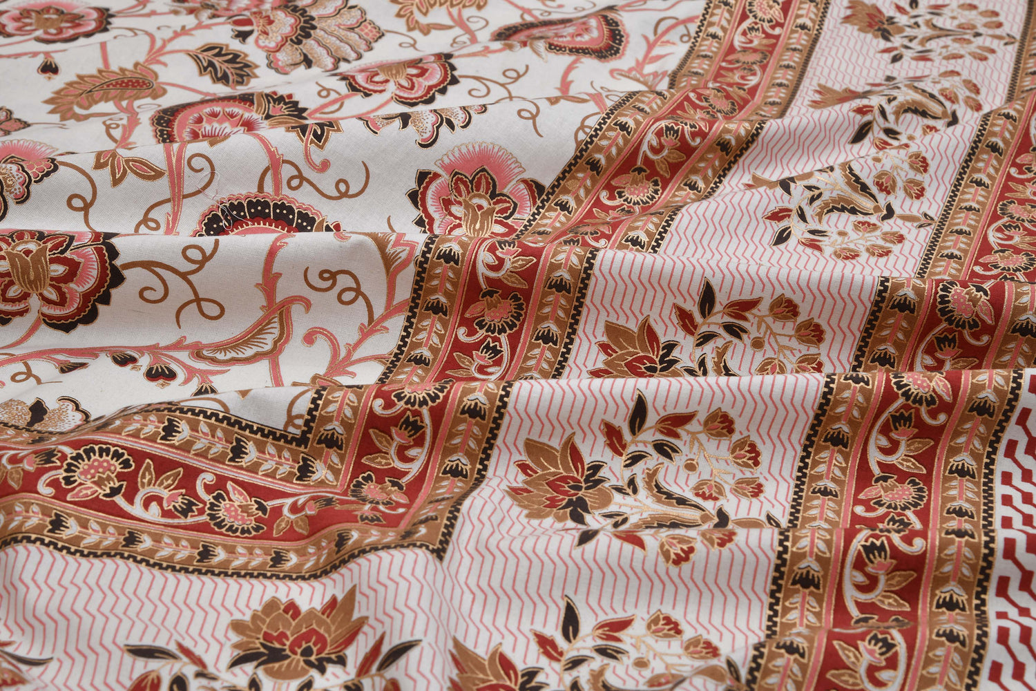 Ethnic Prints Bedsheet- Double Bed -Golden Pink Bouquet